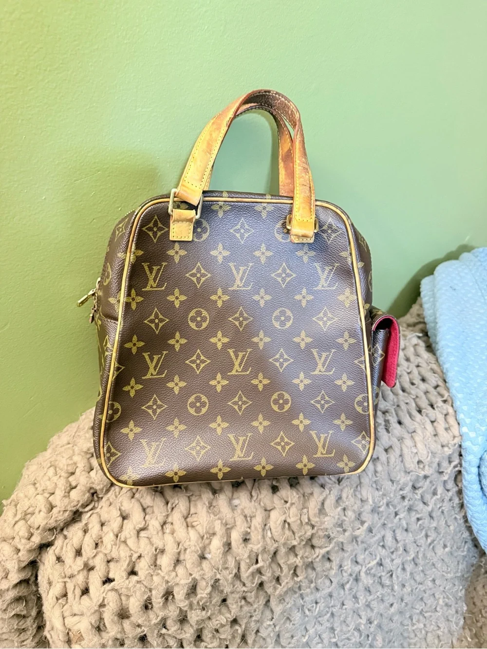 Louis Vuitton Brown Monogram Excentri Cite Handbag
